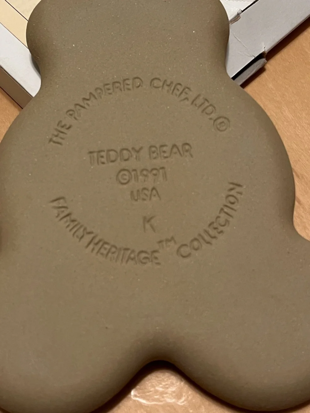 The Pampered Chef Teddy Bear Heart Clay Cookie Mold